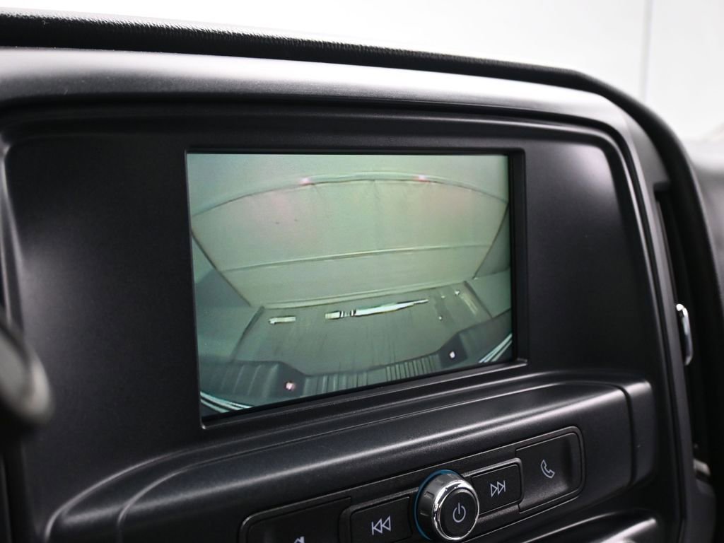 Used 2018 Chevrolet Silverado 1500 Custom w/ Custom Value Package image 12