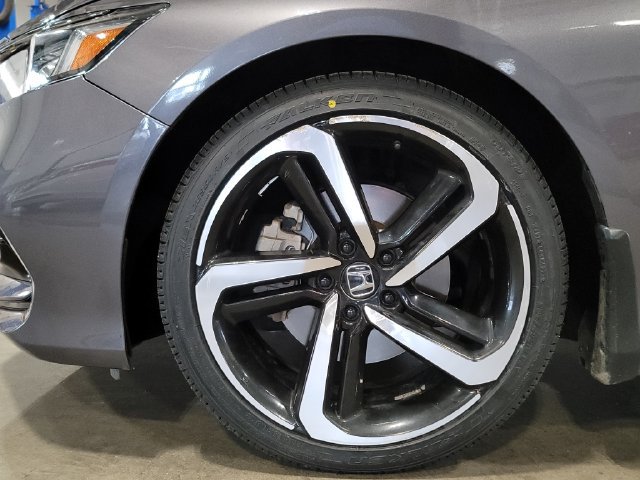 Used 2020 Honda Accord Sport image 14