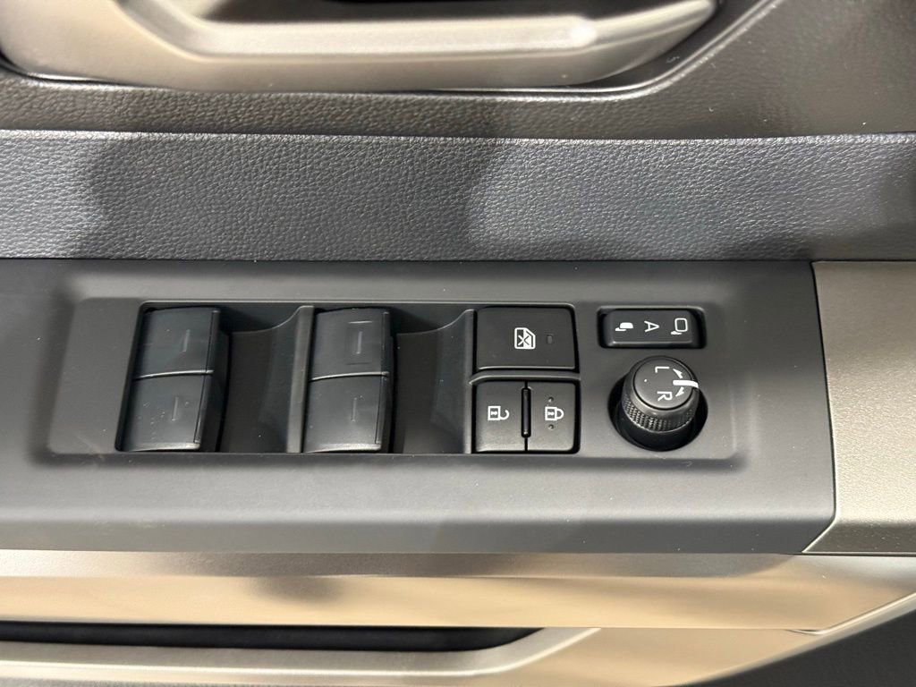 New 2026 Toyota Tundra SR5 image 15