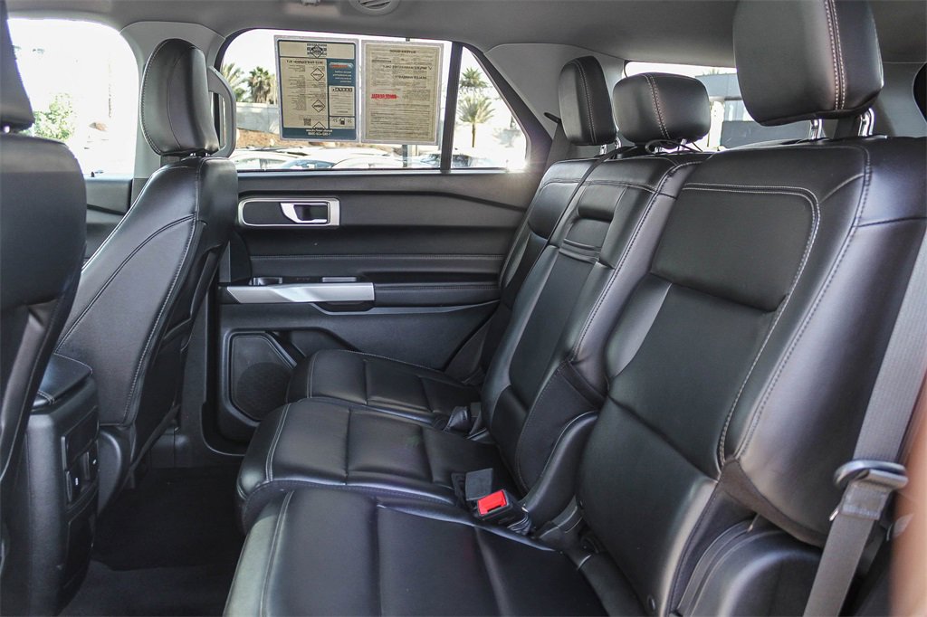 Used 2023 Ford Explorer XLT w/ Equipment Group 202A image 23