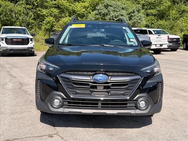 Used 2023 Subaru Outback Premium AWD/4WD image 10