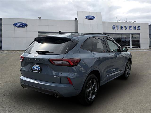 Certified 2024 Ford Escape ST-Line w/ Tech Pack #1 AWD/4WD image 4
