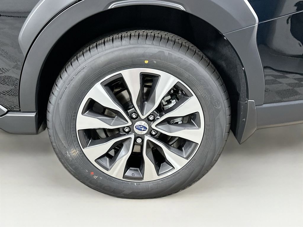 Used 2025 Subaru Outback Limited AWD/4WD image 24