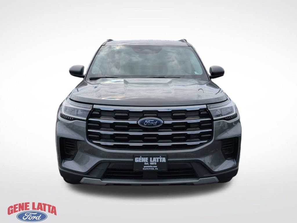 New 2026 Ford Explorer Active AWD/4WD image 2