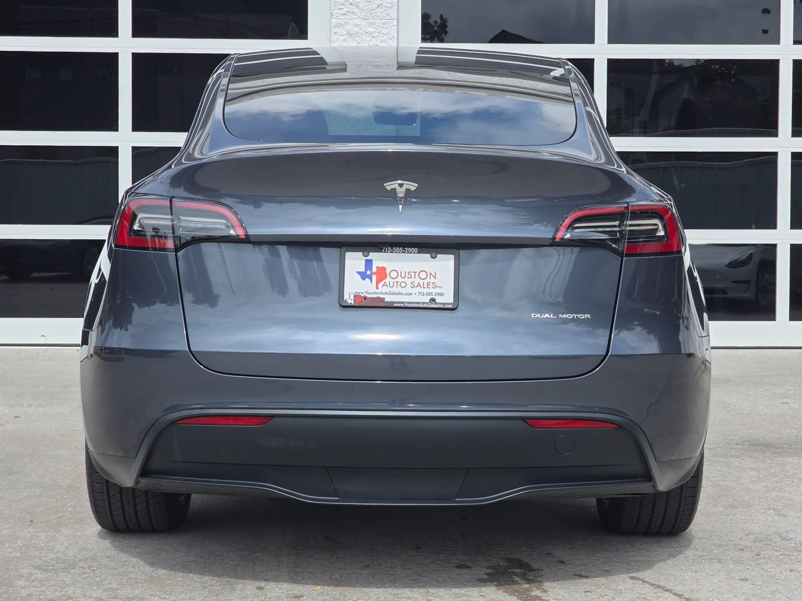 Used 2023 Tesla Model Y Long Range AWD/4WD image 6