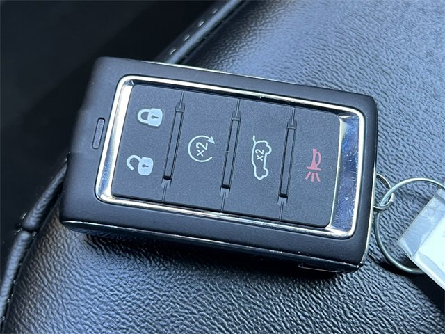 New 2025 Jeep Grand Cherokee L Limited w/ Trailer Tow Package image 30