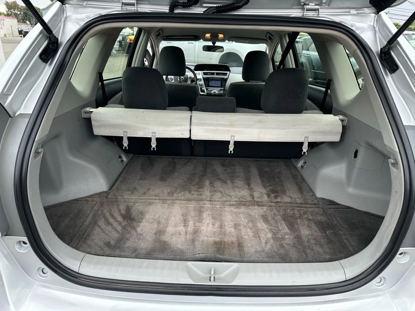 Used 2015 Toyota Prius V Three image 30