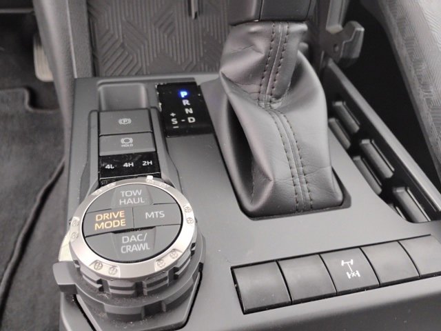 Used 2024 Toyota Tacoma TRD Off-Road image 19