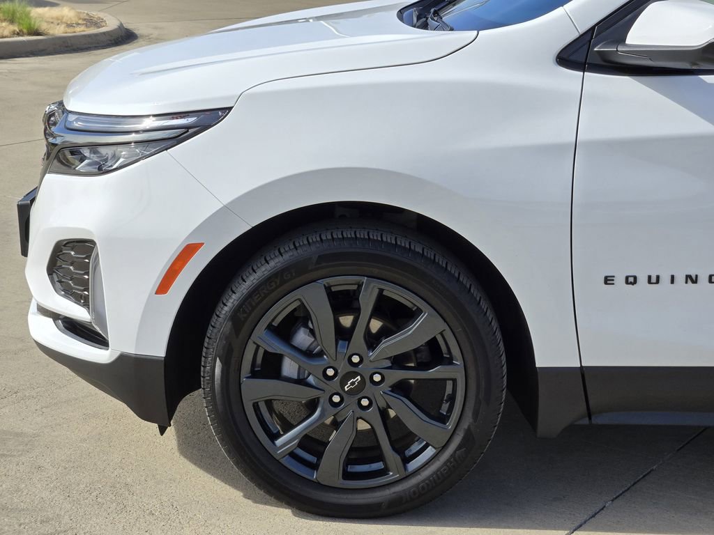Used 2023 Chevrolet Equinox RS image 6