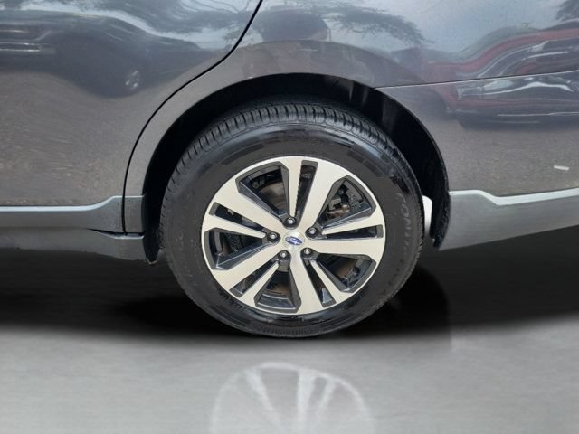 Used 2019 Subaru Outback 2.5i Limited AWD/4WD image 32