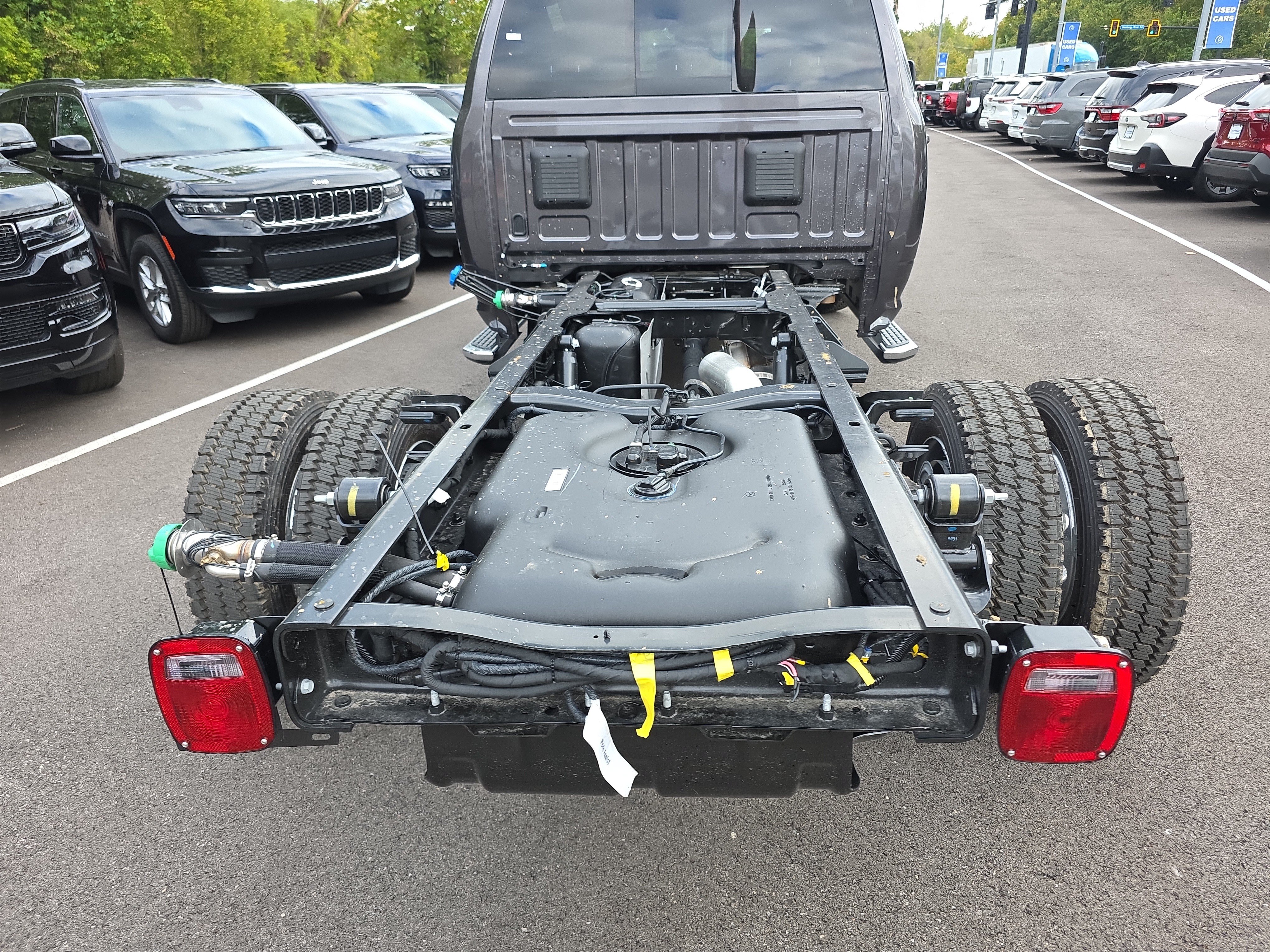 New 2027 RAM 5500 4x4 Crew Cab image 36