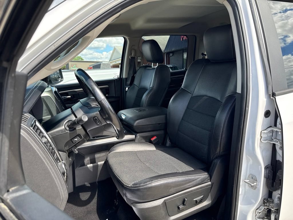 Used 2018 RAM 1500 Sport w/ Quick Order Package 26Q Night AWD/4WD image 2
