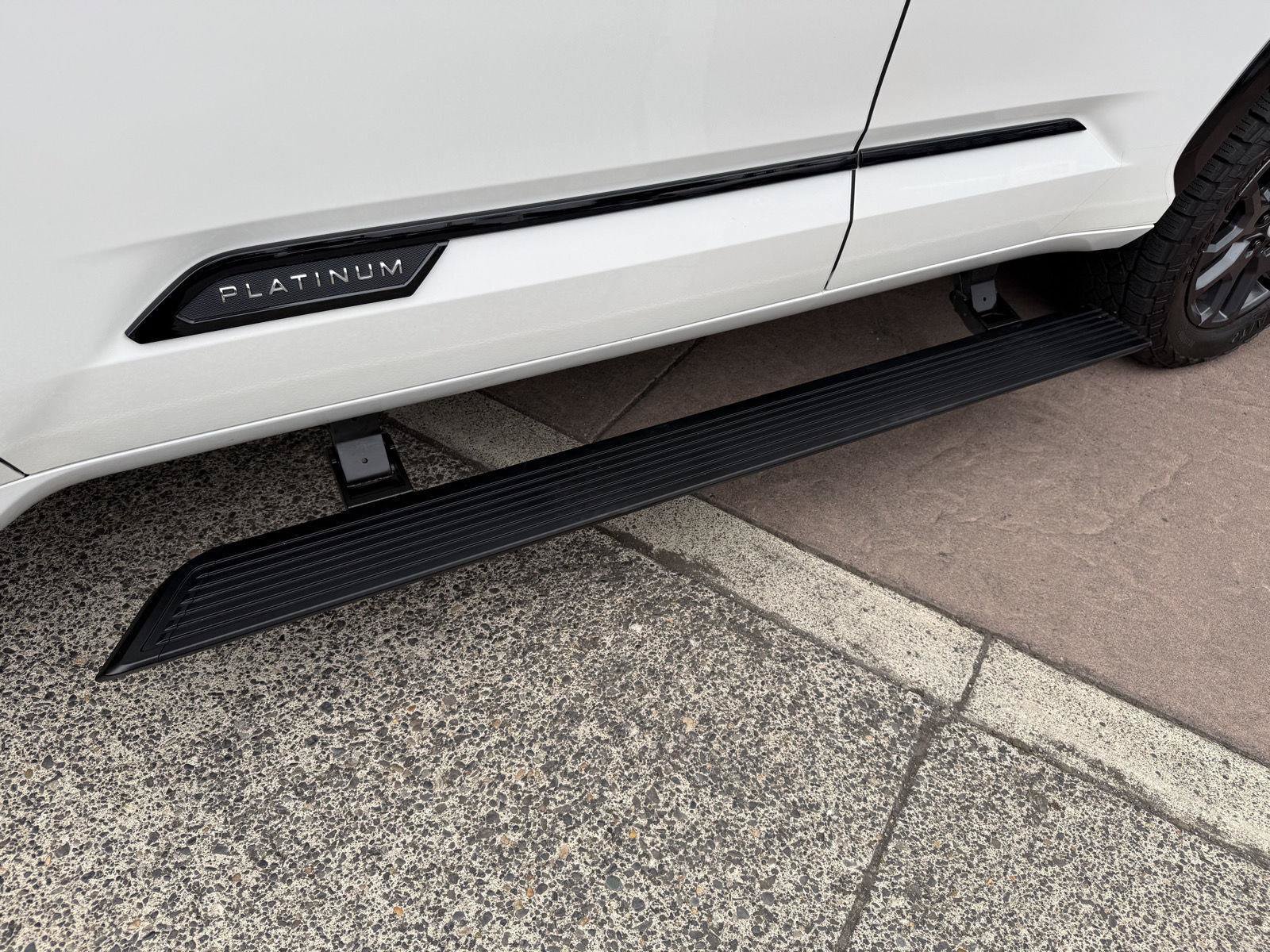 Certified 2024 Toyota Sequoia Platinum AWD/4WD image 17