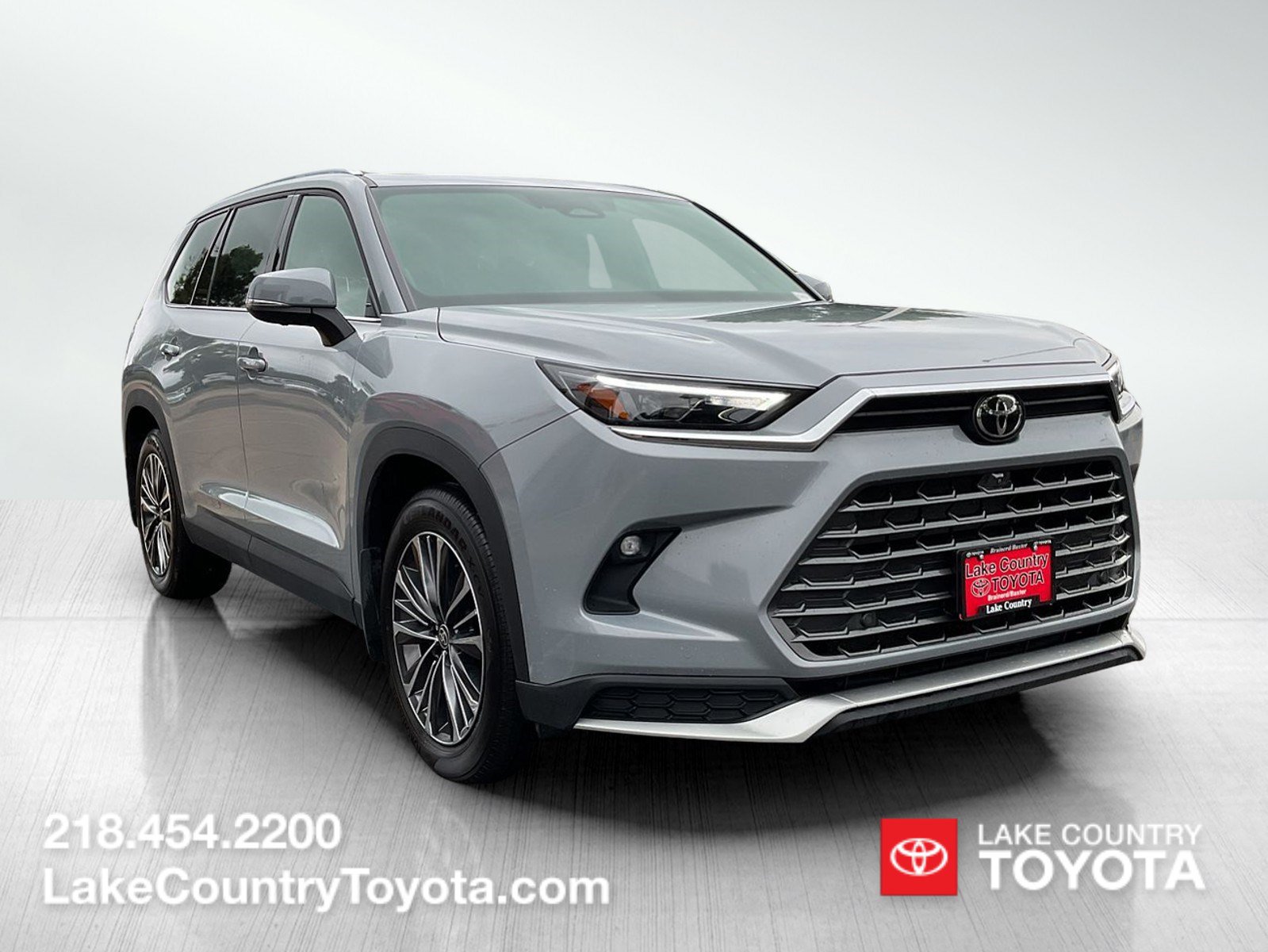 Used 2025 Toyota Grand Highlander AWD Hybrid image 7