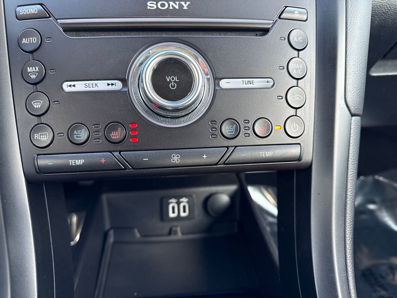 Used 2019 Ford Fusion Energi Titanium image 22