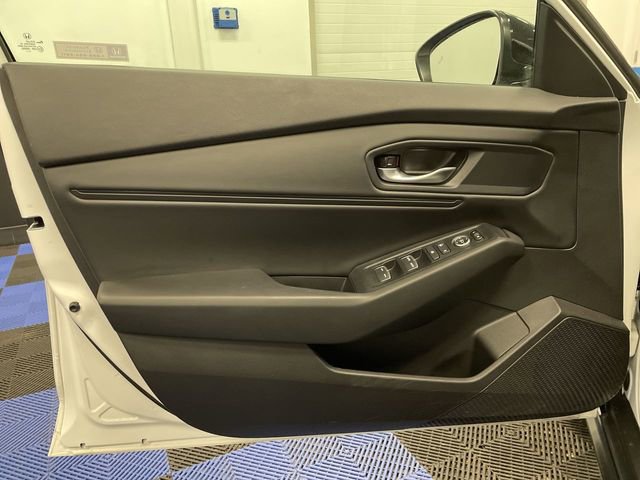 Used 2025 Honda Accord SE image 13