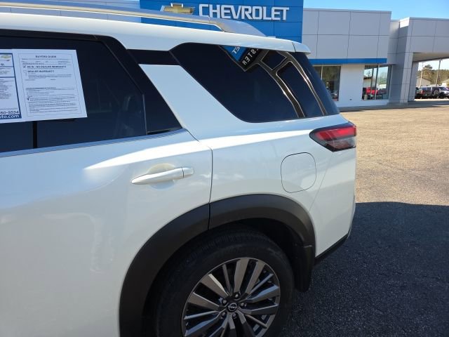 Used 2023 Nissan Pathfinder SL image 41