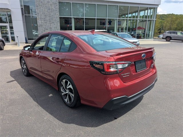 Used 2025 Subaru Legacy Premium image 4