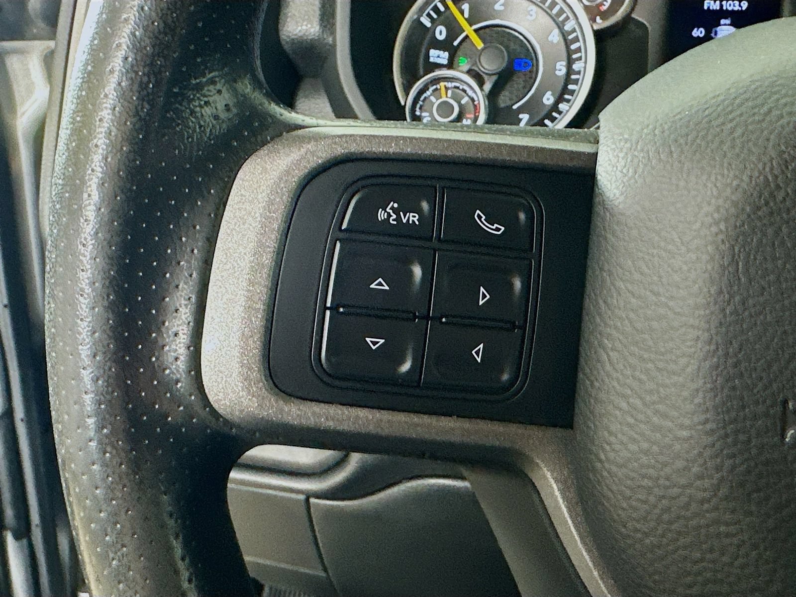 Used 2020 RAM 2500 Tradesman AWD/4WD image 18