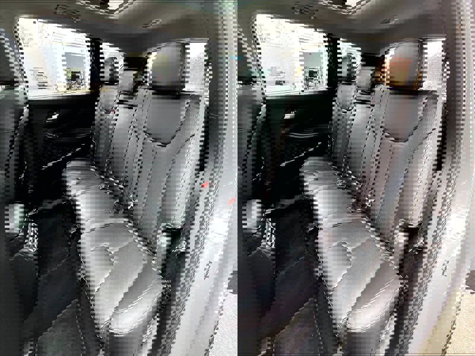 Used 2022 Hyundai Santa Fe Limited AWD/4WD image 15