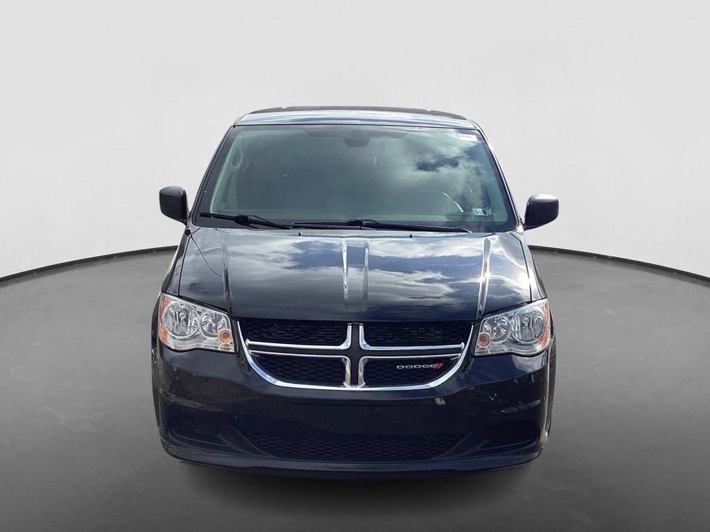 Used 2019 Dodge Grand Caravan SE w/ UConnect Hands-Free Group video 2