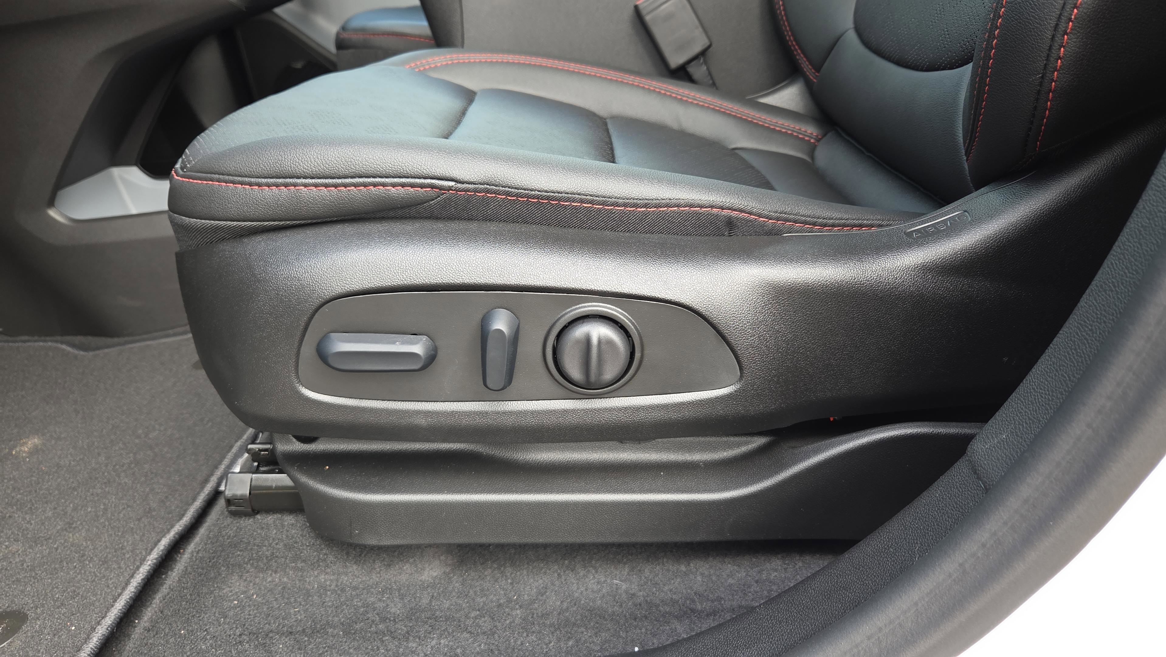 New 2027 Chevrolet Bolt RS image 24