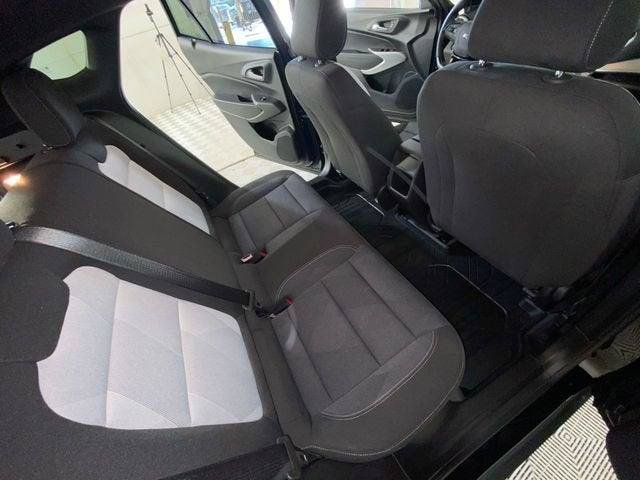 Used 2024 Chevrolet Trax RS w/ Driver Confidence Package FWD image 34