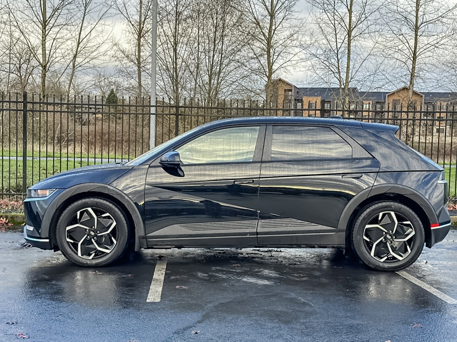 Used 2023 Hyundai Ioniq 5 SE image 6