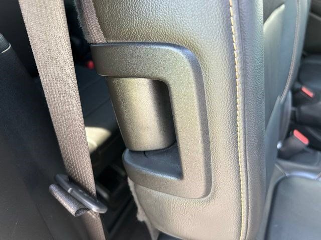 Used 2021 Chevrolet Traverse Premier w/ Redline Edition AWD/4WD image 53