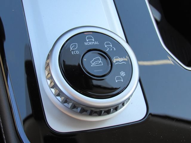 New 2026 Mitsubishi Outlander SEL FWD image 31