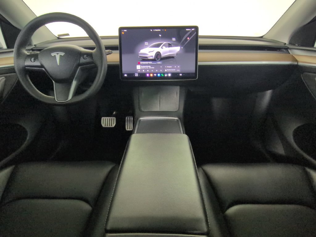 Used 2024 Tesla Model Y Performance AWD/4WD image 21
