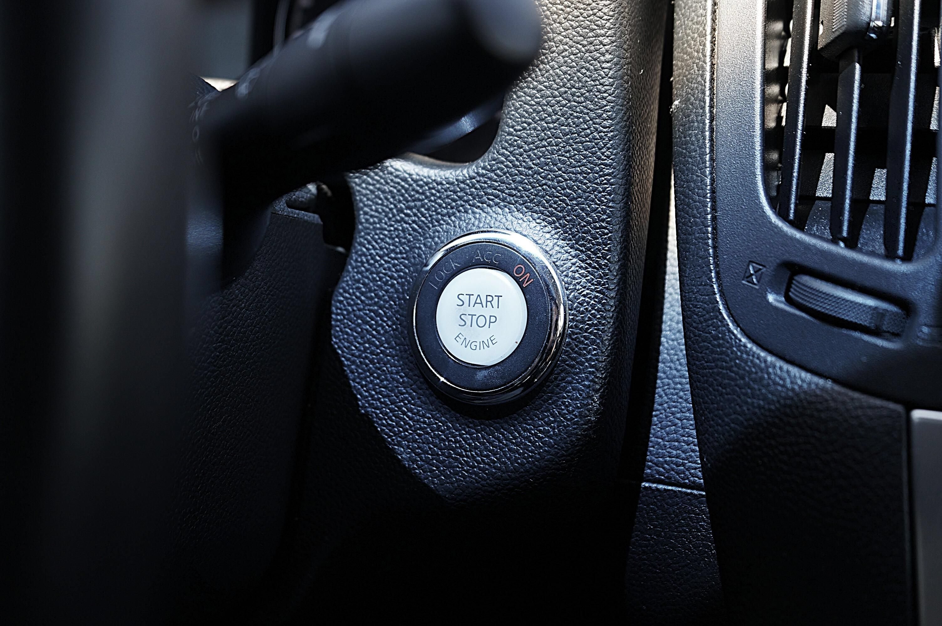 Used 2012 INFINITI G25 Journey RWD image 22