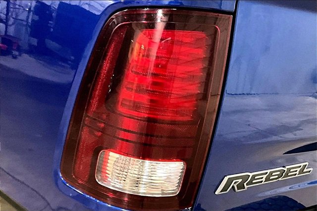 Used 2018 RAM 1500 Rebel w/ Luxury Group image 8
