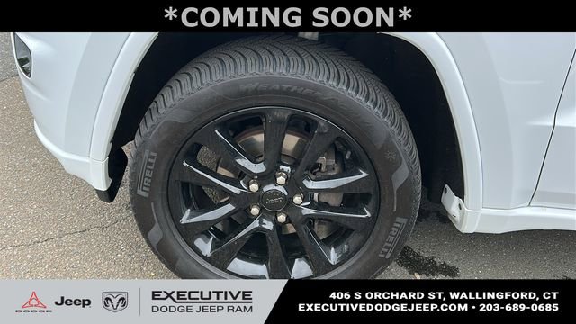 Used 2019 Jeep Grand Cherokee Altitude AWD/4WD image 8
