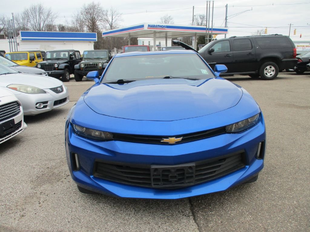Used 2017 Chevrolet Camaro LS RWD image 3