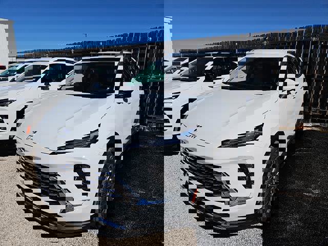 New 2026 Buick Envision Preferred image 1