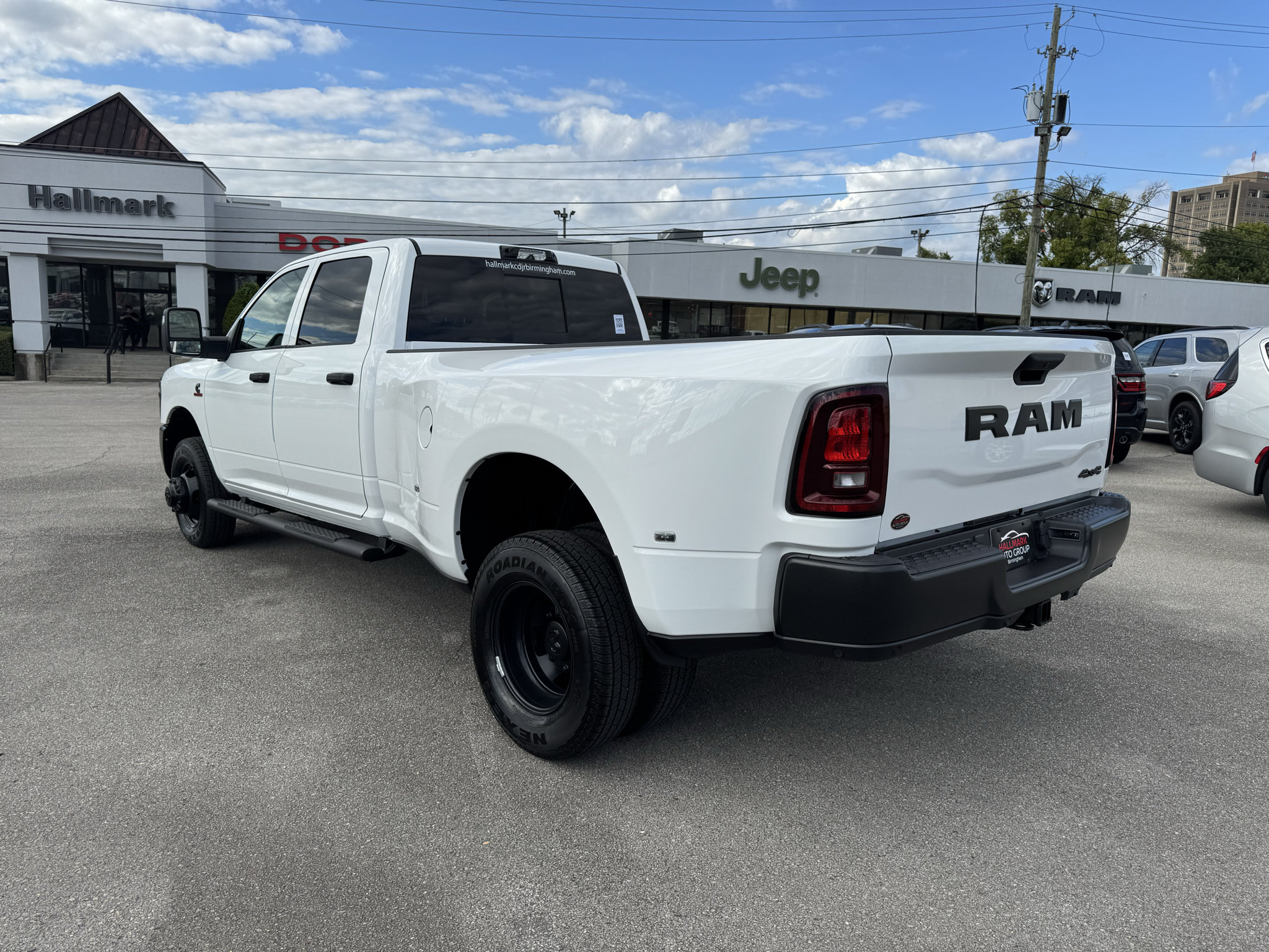 New 2027 RAM 3500 Tradesman AWD/4WD image 6
