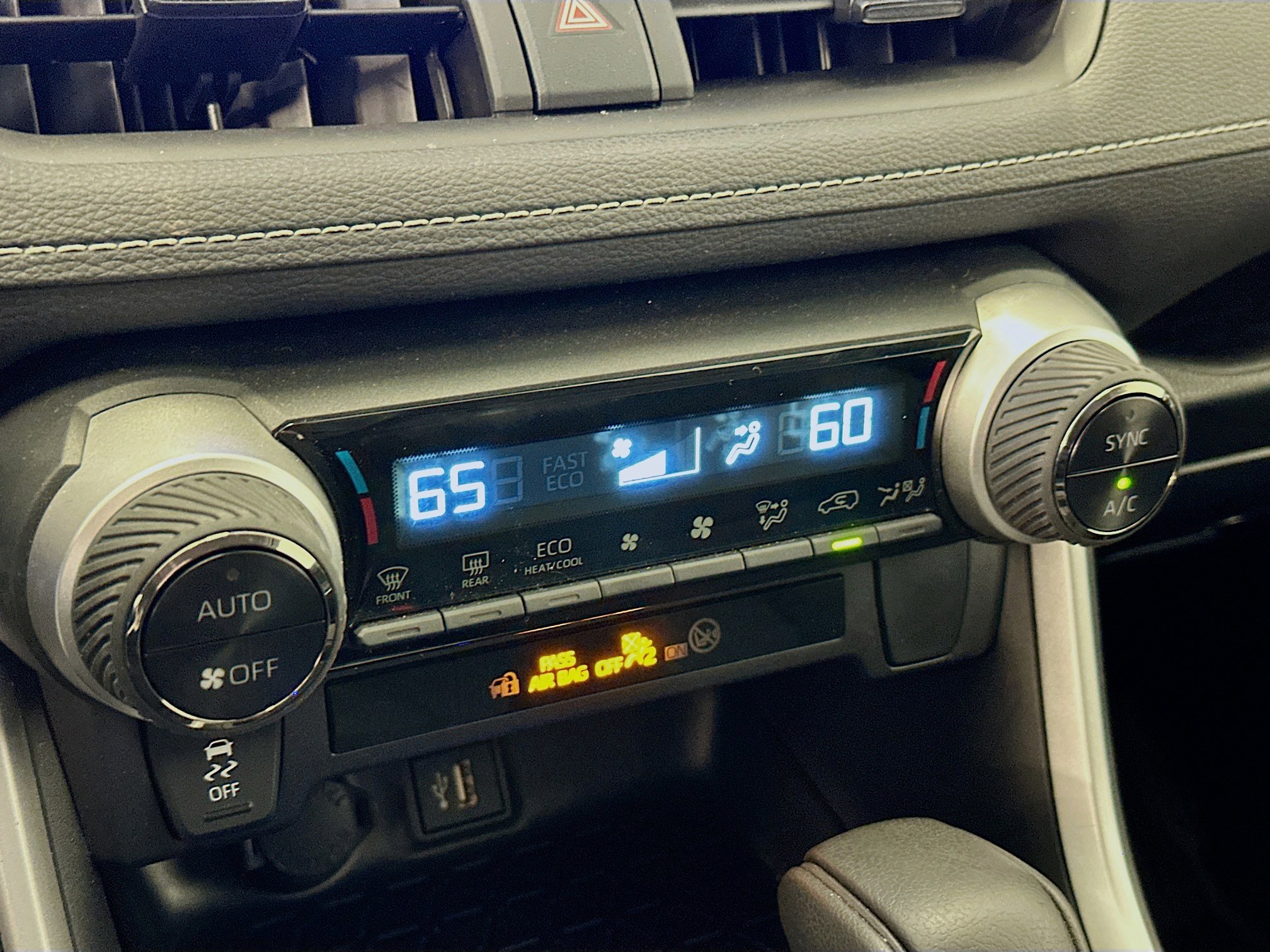 Used 2025 Toyota RAV4 LE image 24