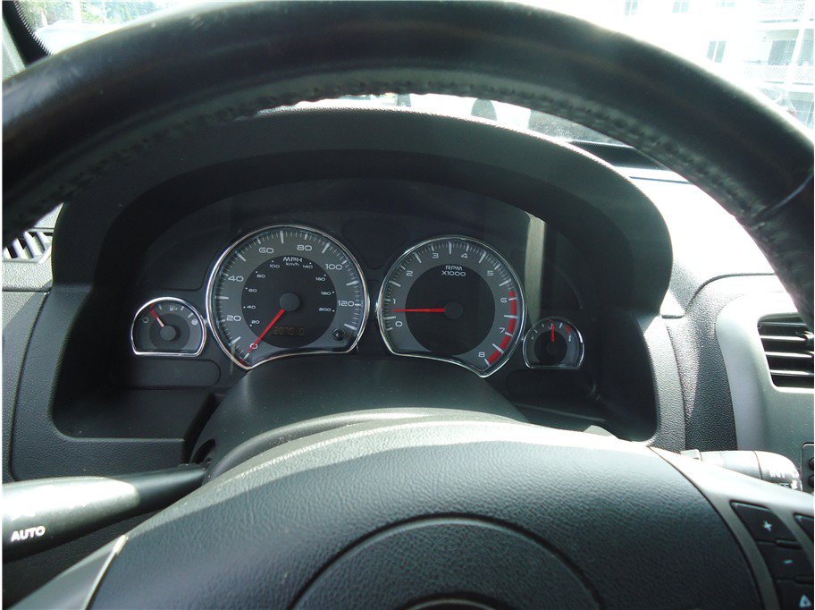 Used 2006 Pontiac Torrent 2WD w/ Preferred Package image 21