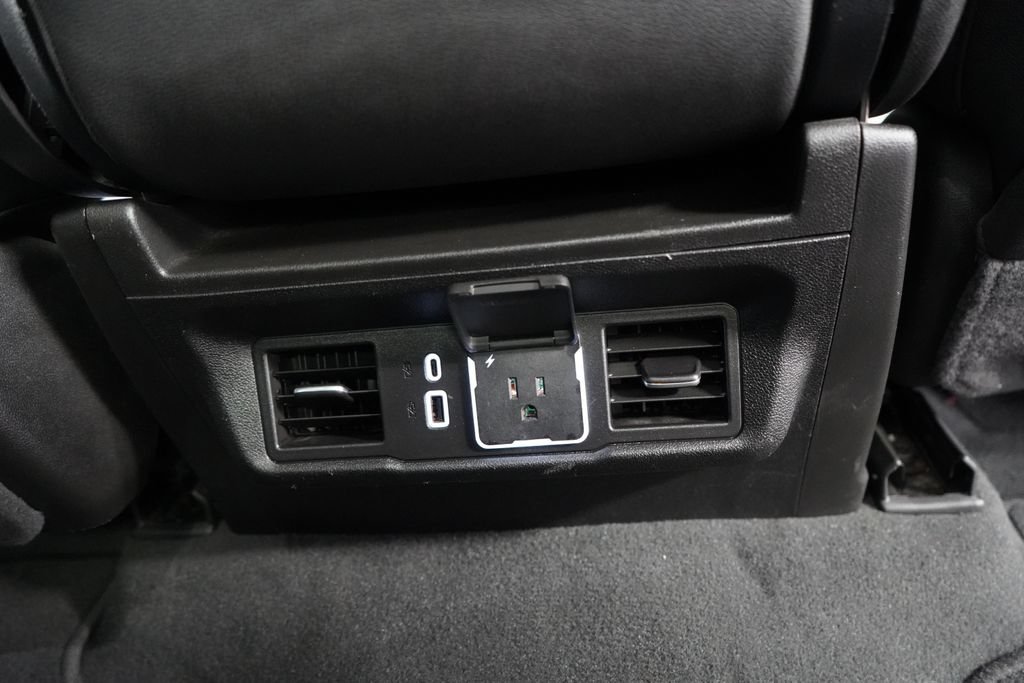 Used 2025 GMC Sierra 1500 SLT RWD image 27