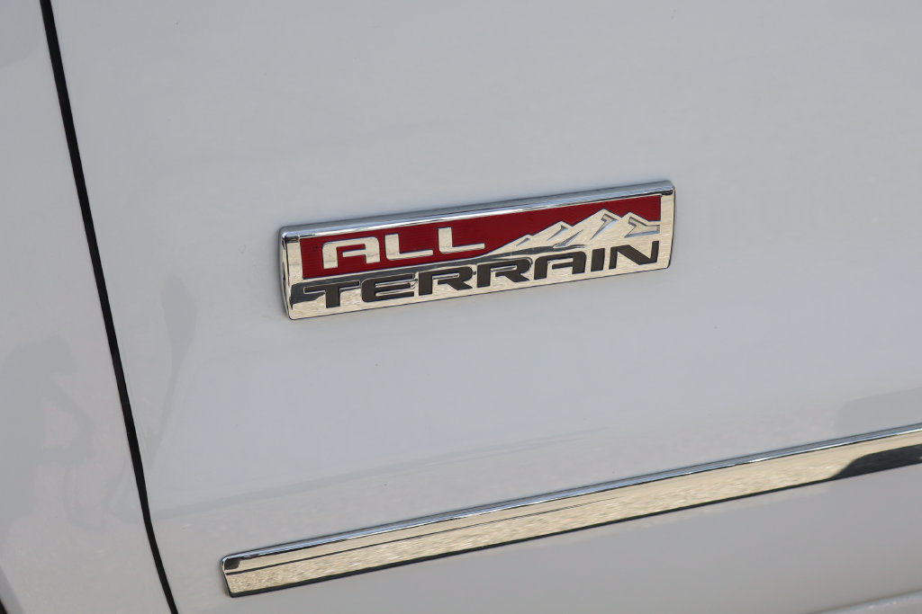 Used 2016 GMC Sierra 1500 SLE w/ All-Terrain Package AWD/4WD image 51