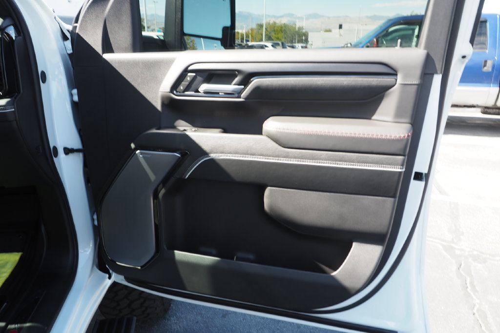 Used 2026 GMC Sierra 2500 AT4X AWD/4WD image 21