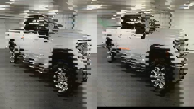 Certified 2024 GMC Sierra 2500 SLT w/ SLT Premium Package image 2