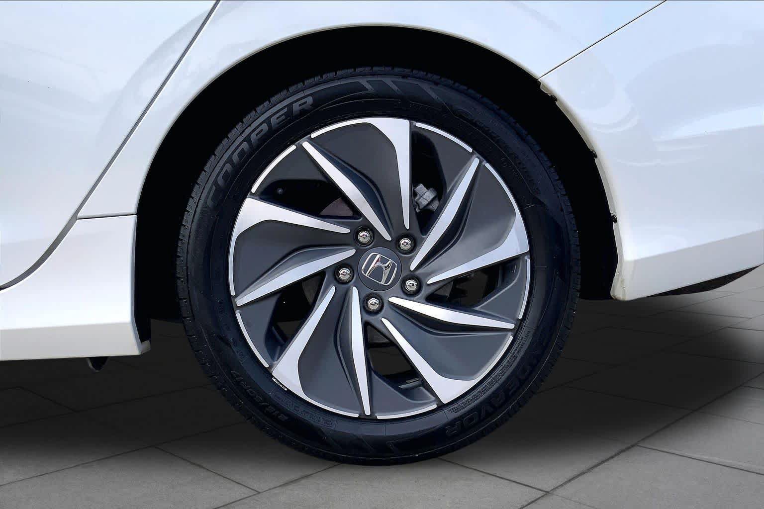 Used 2020 Honda Insight Touring image 11
