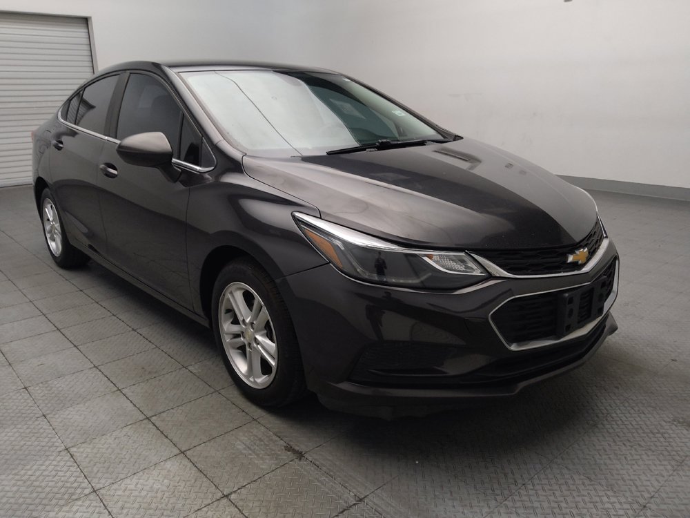 Used 2017 Chevrolet Cruze LT FWD image 13