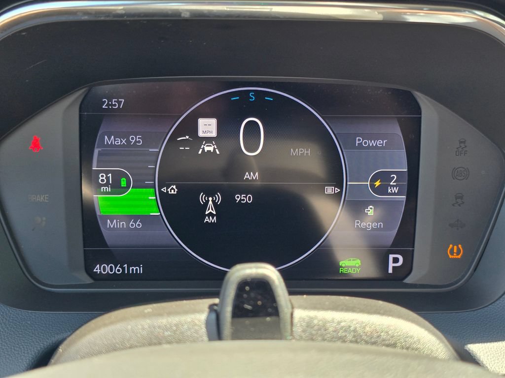 Used 2023 Chevrolet Bolt EUV Premier w/ Sun & Sound Package FWD image 24