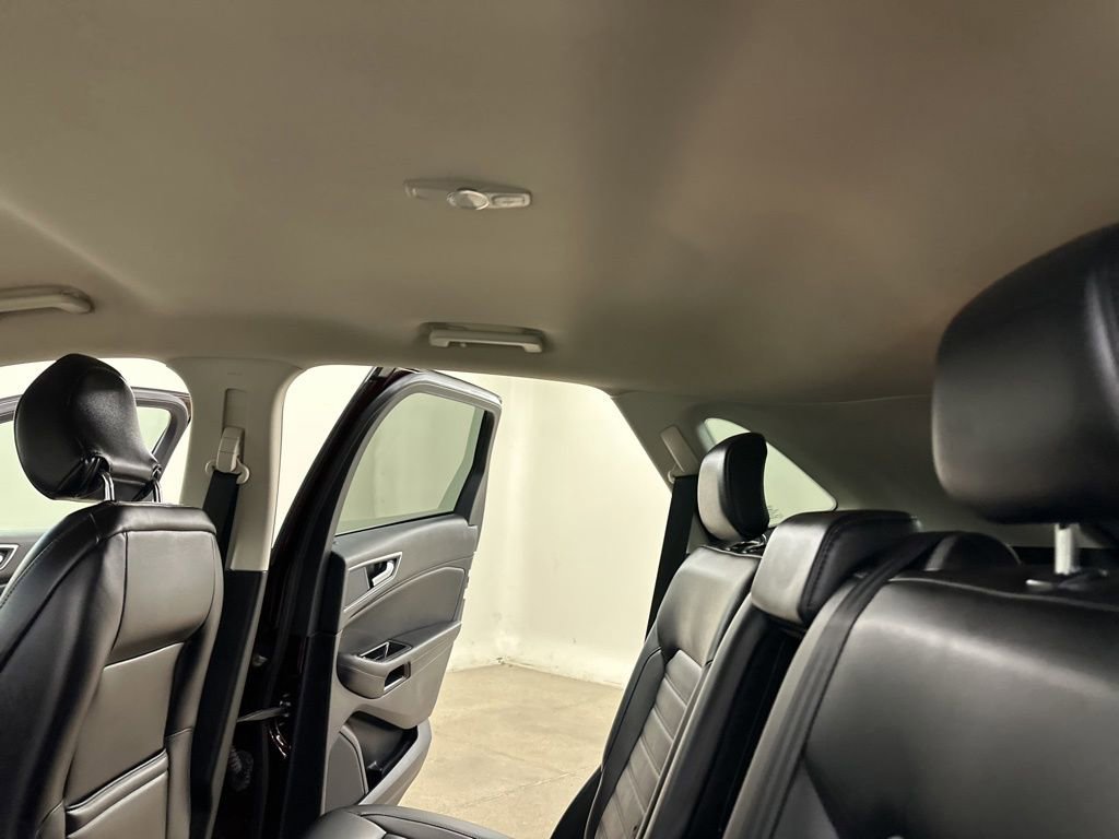 Used 2019 Ford Edge SEL w/ Equipment Group 201A image 30