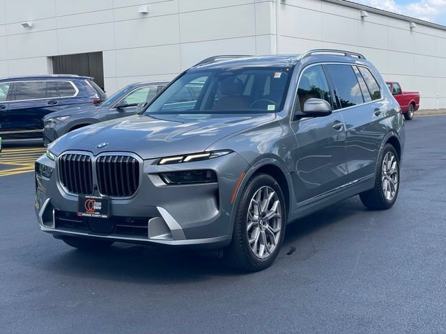 Certified 2024 BMW X7 xDrive40i w/ Climate Comfort Package AWD/4WD image 2