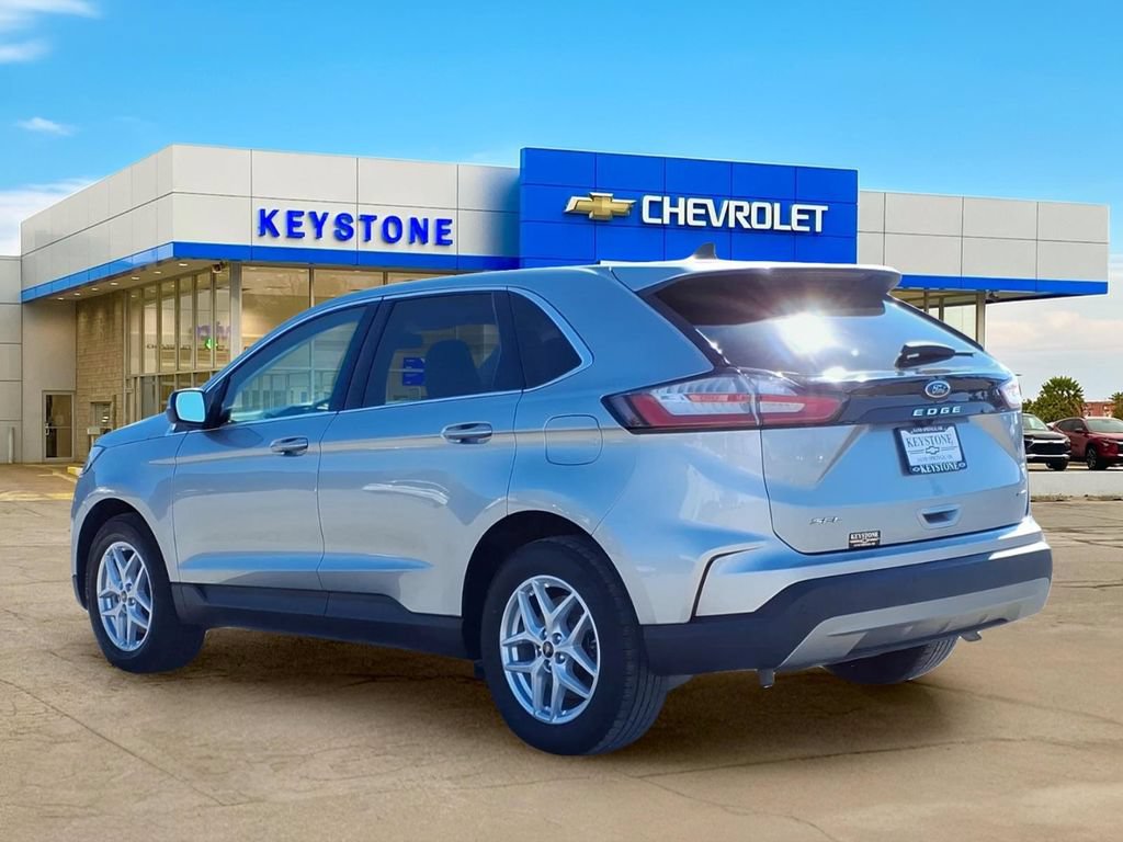 Used 2024 Ford Edge SEL AWD/4WD image 5