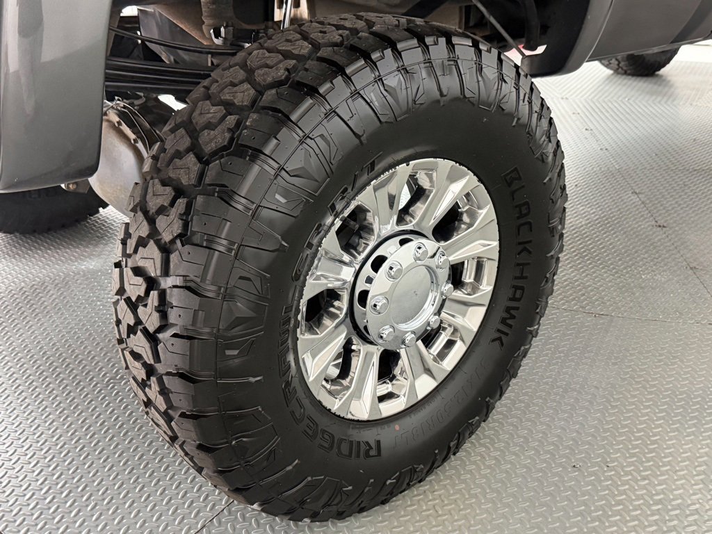 Used 2015 Ford F350 Lariat image 57